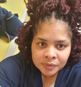 Meet your Posher, Monique